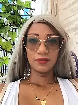 Amaliu  online show from January 27, 4:33 pm