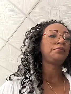 Amaliu  online show from March 11, 7:47 pm