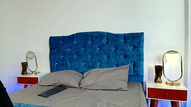 Andrewfalcon online show from February 5, 12:38 pm