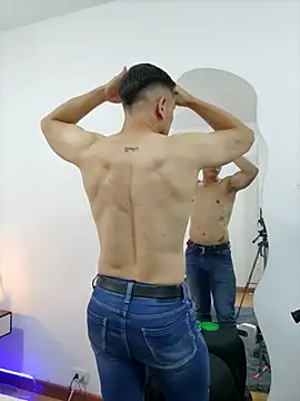 Andrewfalcon online show from September 20, 7:48 pm