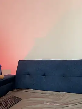 Andrewfalcon online show from October 11, 8:07 pm