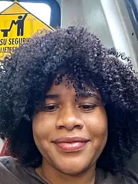 DANIELA MICHEL online show from February 1, 10:55 pm