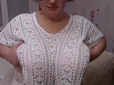 Snapshot of Nora_Star chatting on February 13, 10:00 pm Nora Star online show from February 13, 10:00 pm