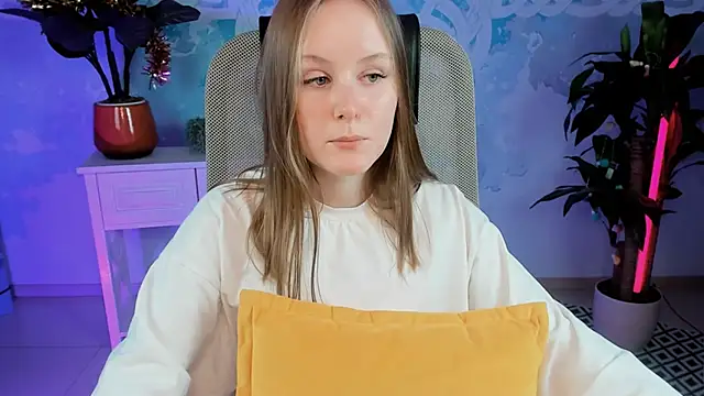 Snapshot of VivienLeeigh chatting on January 8, 7:24 pm VivienLeeigh online show from January 8, 7:24 pm