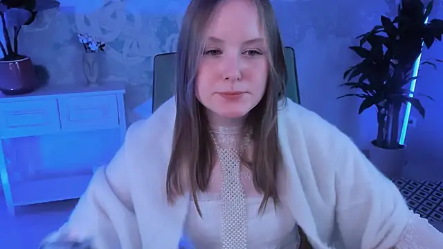 Snapshot of VivienLeeigh chatting on February 8, 3:10 pm VivienLeeigh online show from February 8, 3:10 pm