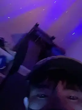 Snapshot of TaiwanSlutBitch chatting on December 2, 12:52 am TaiwanSlutBitch online show from December 2, 12:52 am