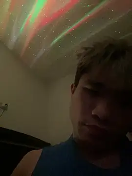 Snapshot of TaiwanSlutBitch chatting on February 8, 7:05 pm TaiwanSlutBitch online show from February 8, 7:05 pm