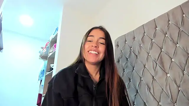 AriaMontgomery online show from December 30, 4:09 am