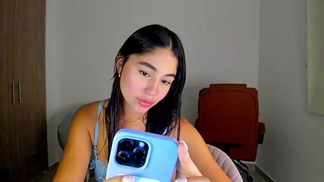 AriaMontgomery online show from March 3, 11:35 pm