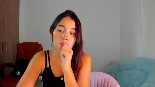 AriaMontgomery online show from March 11, 8:41 am