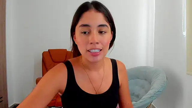 AriaMontgomery online show from March 20, 2:53 pm