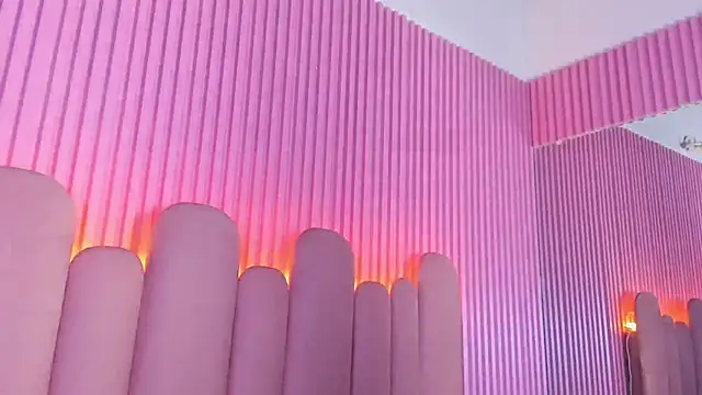 KellyOlsenbe online show from January 23, 11:26 pm