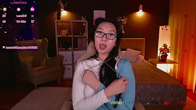 Marine Vact online show from February 20, 5:29 pm