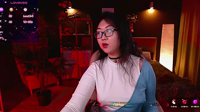 Marine Vact online show from March 12, 5:28 pm