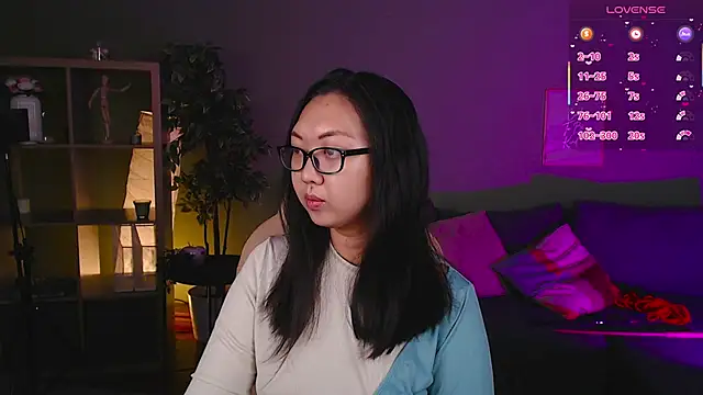 Marine Vact online show from September 14, 5:23 pm