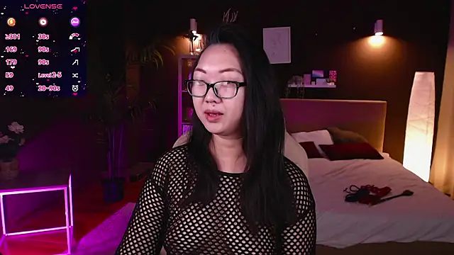 Marine Vact online show from November 5, 2:06 pm