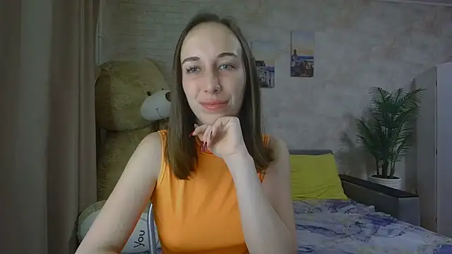 Snapshot of Anika_bloom chatting on September 26, 2:37 am Anika bloom online show from September 26, 2:37 am