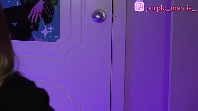 Snapshot of sayonara_6 chatting on January 8, 10:37 am sayonara 6 online show from January 8, 10:37 am