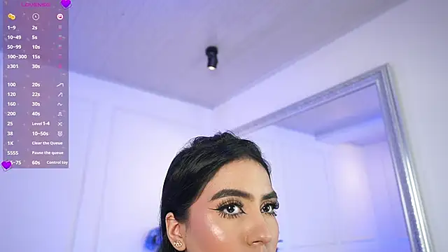 elasummer online show from February 10, 2:37 pm