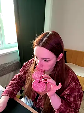 Snapshot of CookyDaisy chatting on December 4, 11:41 am CookyDaisy online show from December 4, 11:41 am