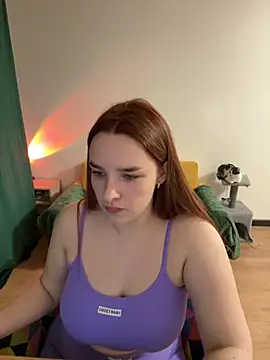 Snapshot of CookyDaisy chatting on December 22, 3:22 am CookyDaisy online show from December 22, 3:22 am