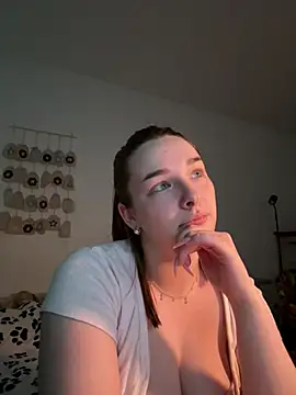 Snapshot of CookyDaisy chatting on January 25, 9:26 am CookyDaisy online show from January 25, 9:26 am