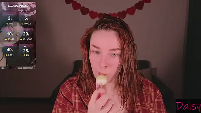 Snapshot of CookyDaisy chatting on February 9, 1:11 am CookyDaisy online show from February 9, 1:11 am