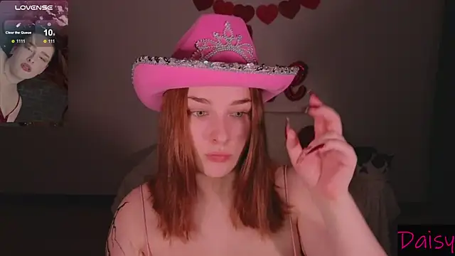 Snapshot of CookyDaisy chatting on February 18, 7:19 pm CookyDaisy online show from February 18, 7:19 pm