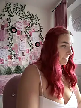 Snapshot of CookyDaisy chatting on September 18, 7:43 am CookyDaisy online show from September 18, 7:43 am