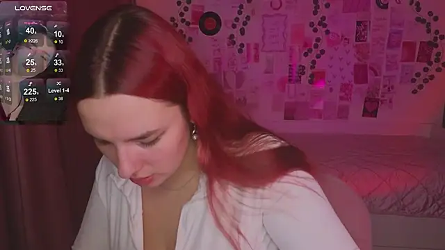 Snapshot of CookyDaisy chatting on October 5, 9:02 pm CookyDaisy online show from October 5, 9:02 pm