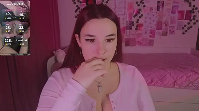 Snapshot of CookyDaisy chatting on November 2, 5:26 pm CookyDaisy online show from November 2, 5:26 pm