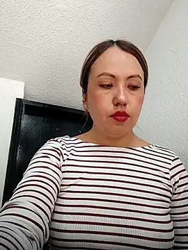 VIOLETA-25  online show from October 1, 3:29 pm