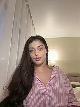 Sweet Khalifa  online show from January 24, 2:30 pm