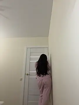 Sweet Khalifa  online show from January 24, 5:32 pm