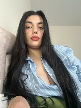 Sweet Khalifa  online show from September 28, 2:00 pm