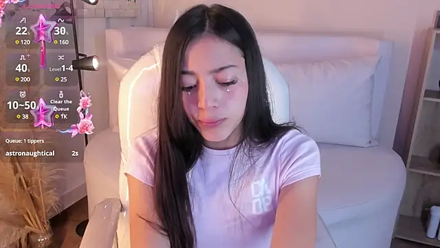 Snapshot of Meelanny_ds chatting on March 7, 4:46 am Meelanny ds online show from March 7, 4:46 am