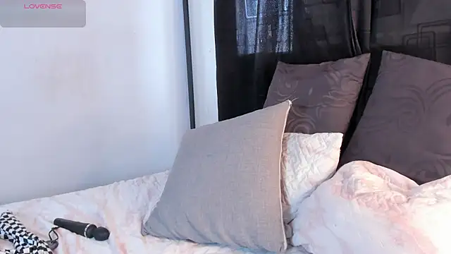 litarossana online show from October 25, 3:07 pm