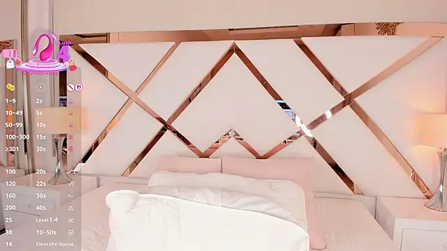 ChloeTayylor  online show from September 30, 7:41 pm