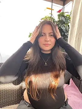 PoliBenett  online show from December 12, 8:32 pm