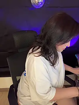 PoliBenett  online show from November 5, 9:48 pm