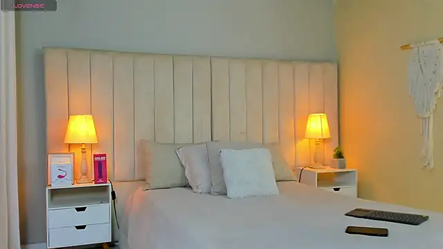 Aron Bolt online show from January 17, 1:36 am