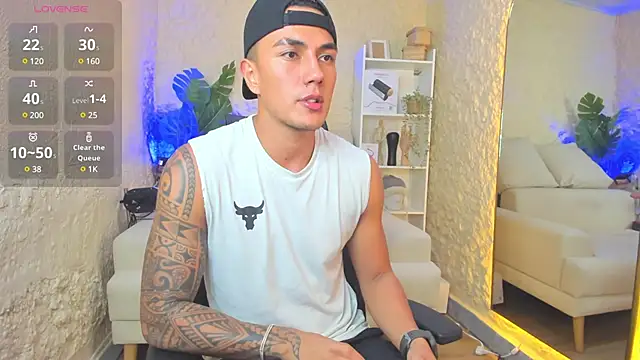 Aron Bolt online show from January 26, 1:09 am