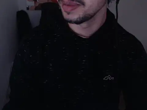 Snapshot of anjonoturno1 chatting on January 27, 1:30 pm anjonoturno1 online show from January 27, 1:30 pm