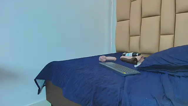 Amy wats0n online show from February 7, 10:41 pm