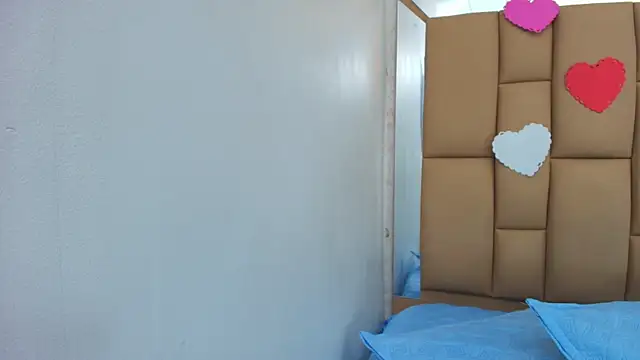 Amy wats0n online show from March 1, 7:15 pm