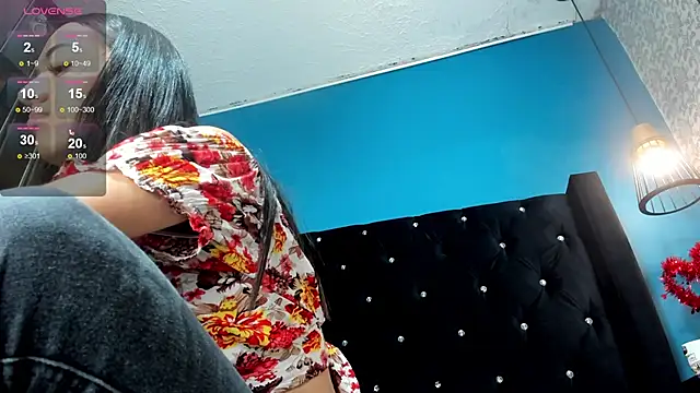 Mia scarlet69 online show from March 3, 6:55 pm