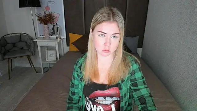 BettyBloom69 online show from November 24, 4:45 am