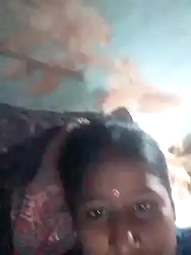 riya houswife online show from November 12, 11:10 am