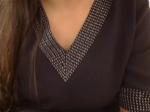 Snapshot of diva-22 chatting on December 17, 3:17 pm diva-22 online show from December 17, 3:17 pm