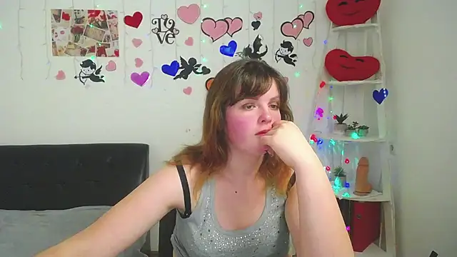 StaceyLex online show from February 23, 9:33 am